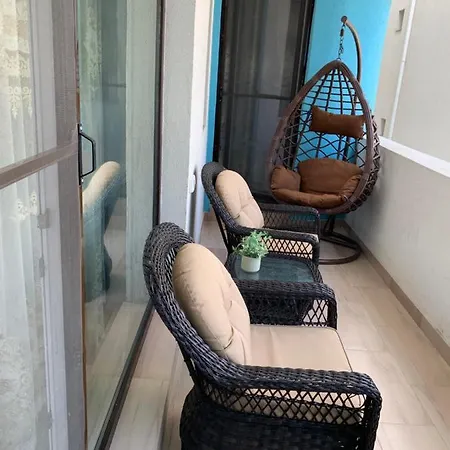 Апартаменты Apartament De Lux